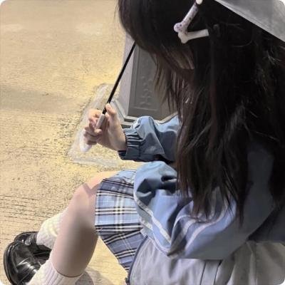 帅哥娇娃